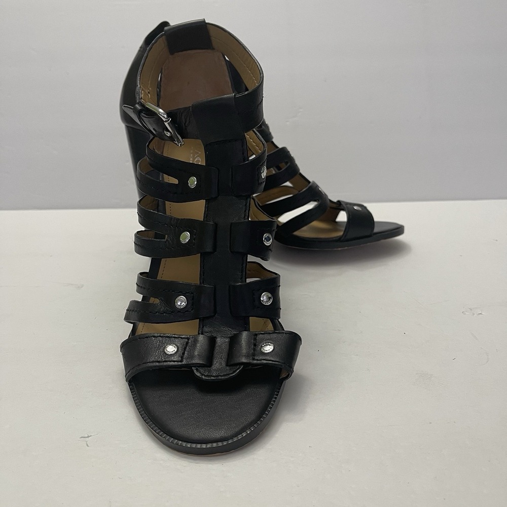Coach Ginny‎ Gladiator Black Leather Heels Sandals Womens 9.5 B Strappy Studded
